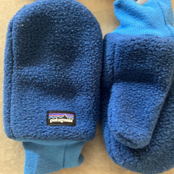 Patagonia Baby Pita Pocket Mittens - Picture 4 of 4